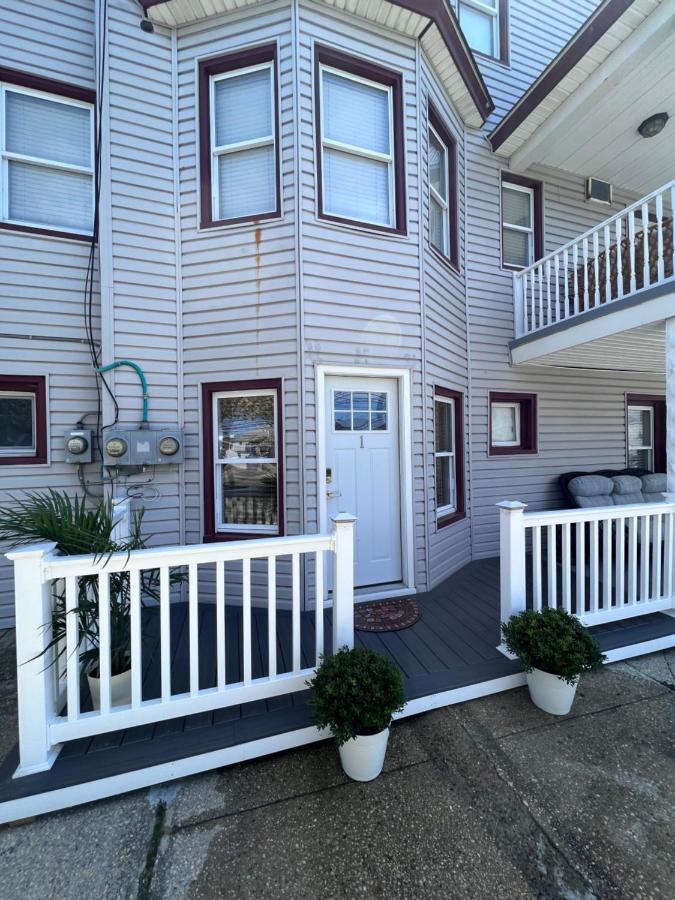 Ultra Modern - Entire 3 Bedroom Apartment - 5 Min Walk To The Beach Wildwood Exterior photo